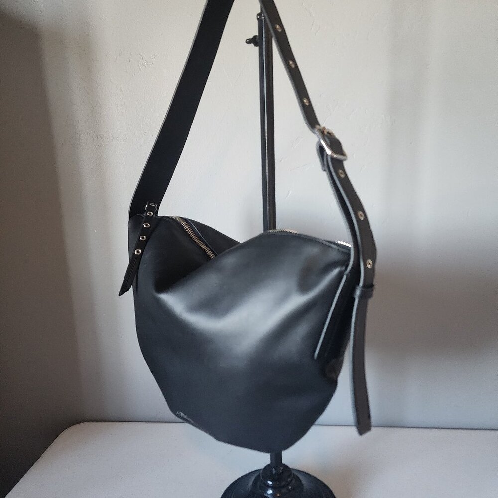 Phillip Lim Large Shoulder "LIKE NEW" - Picture 3 of 16